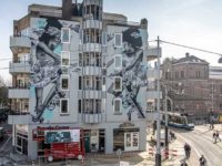 Judith de Leeuw onthulde haar nieuwste muurschildering aan het Leidseplein